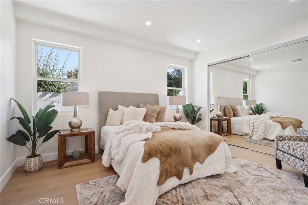 MLS #SR25262644 image #12