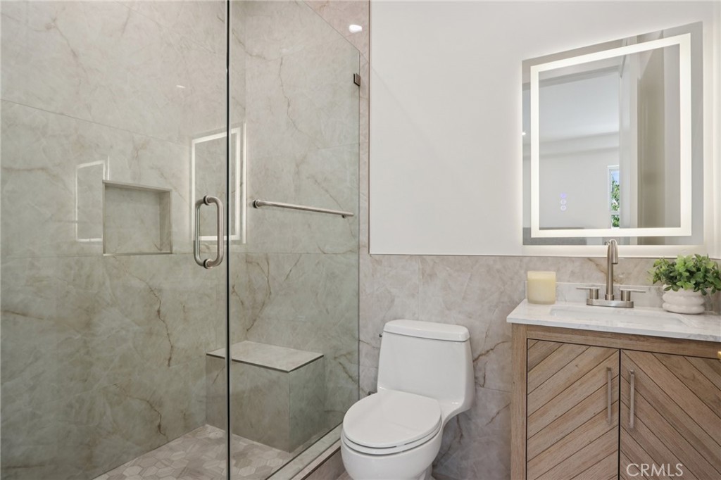 MLS #SR25262644 image #13