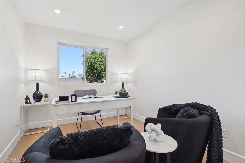 MLS #SR25262644 image #16