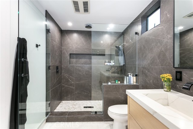 MLS #SR25262666 image #14