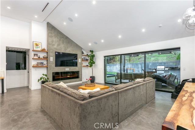 MLS #SR25262666 image #4