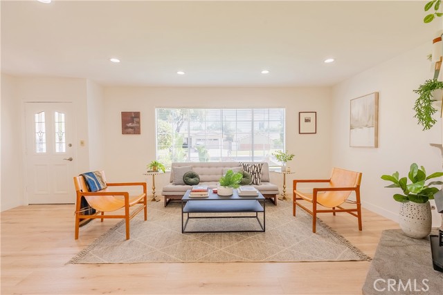 MLS #SR25262670 image #1