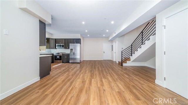 MLS #SR25262681 image #2