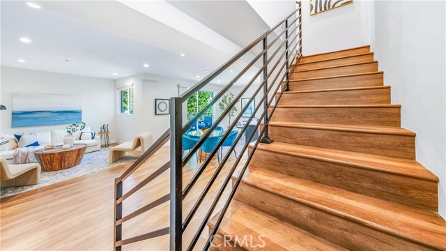 MLS #SR25262681 image #3