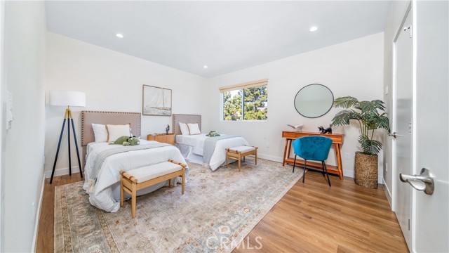 MLS #SR25262681 image #4