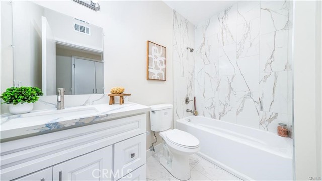 MLS #SR25262681 image #8