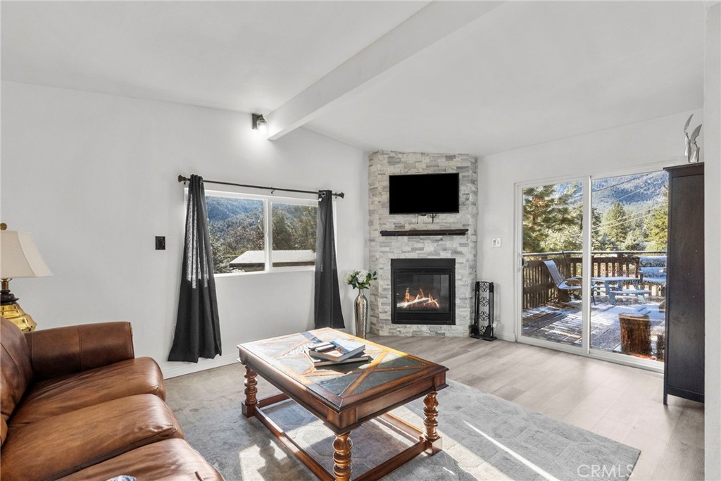 MLS #SR25262710 image #5