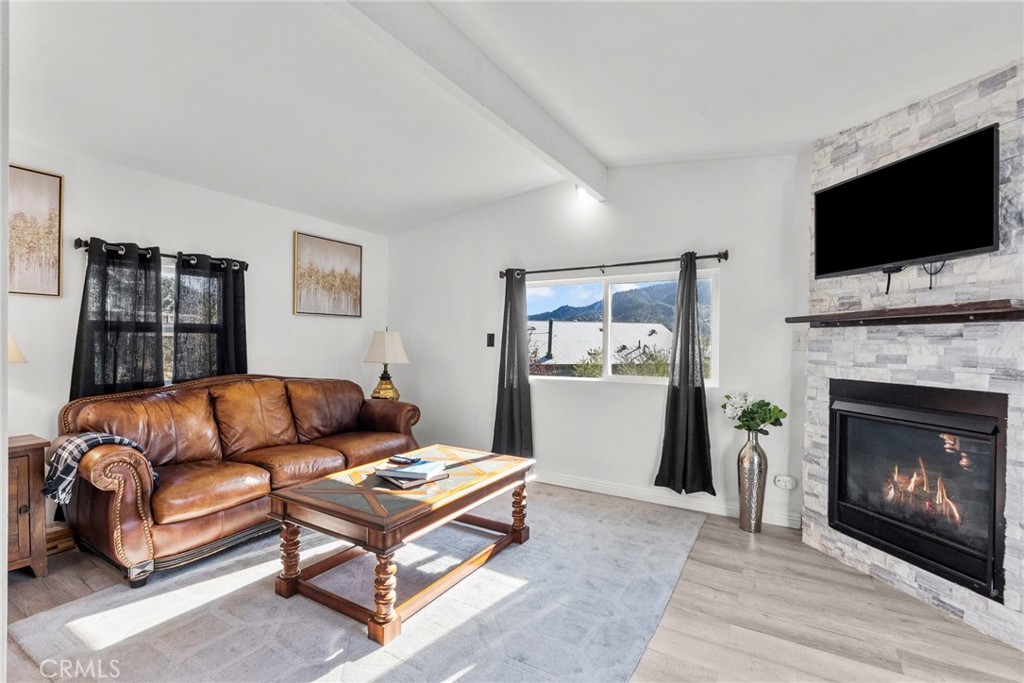 MLS #SR25262710 image #6