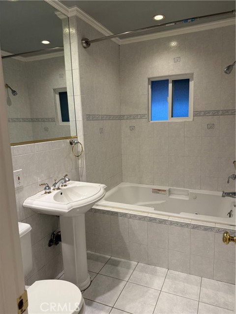 MLS #SR25262735 image #6