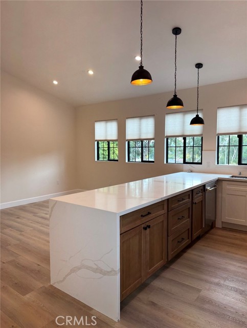 MLS #SR25262793 image #0