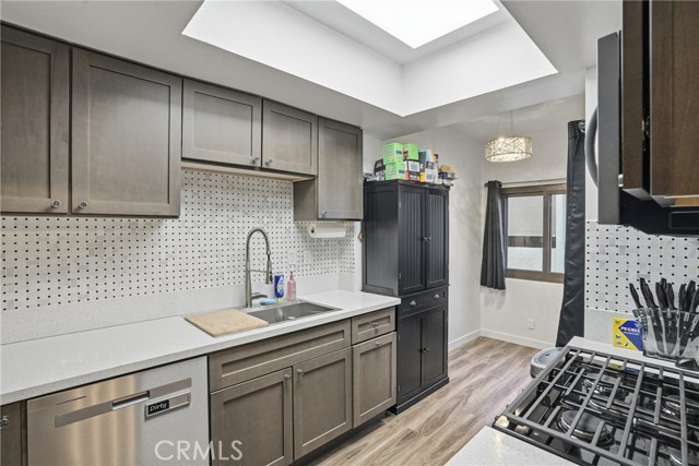 MLS #SR25262795 image #17