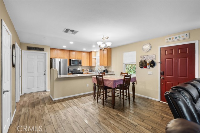 MLS #SR25262800 image #5