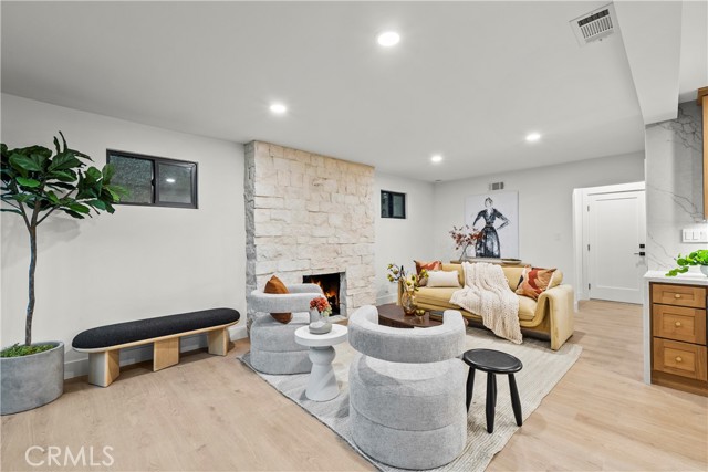 MLS #SR25262818 image #12