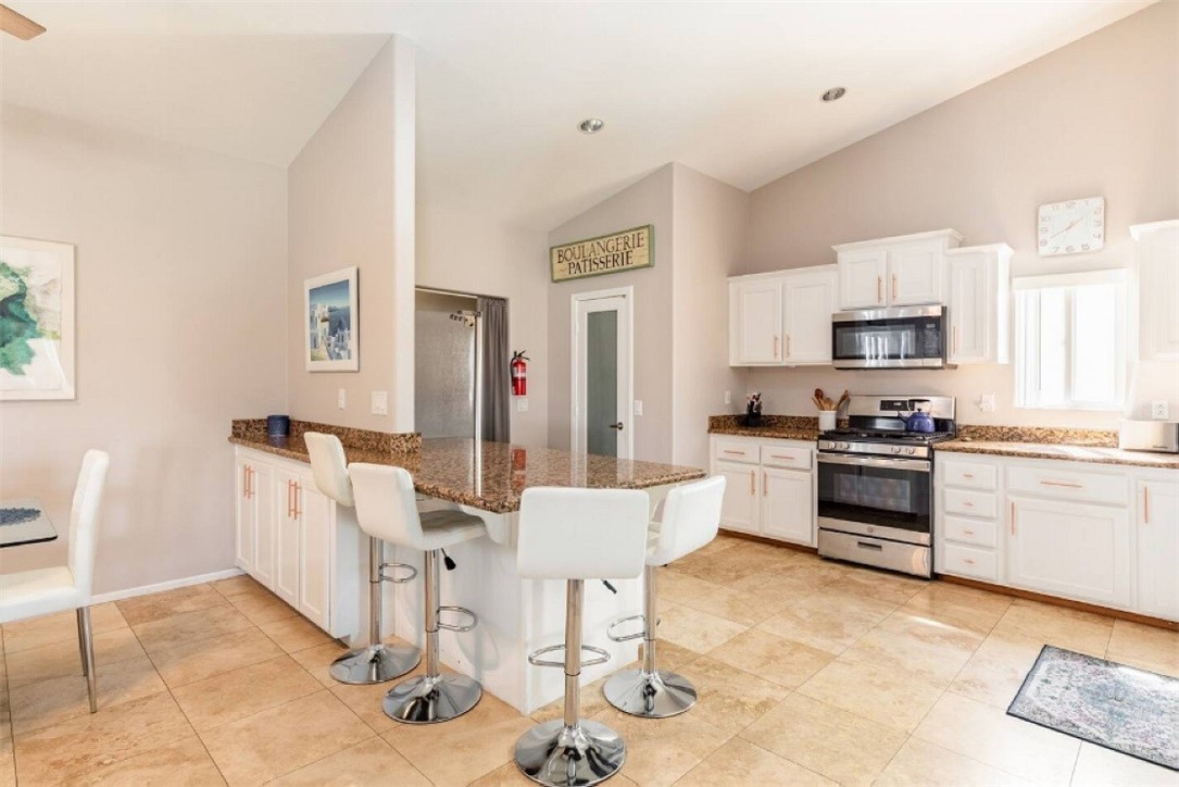 MLS #SR25262864 image #8