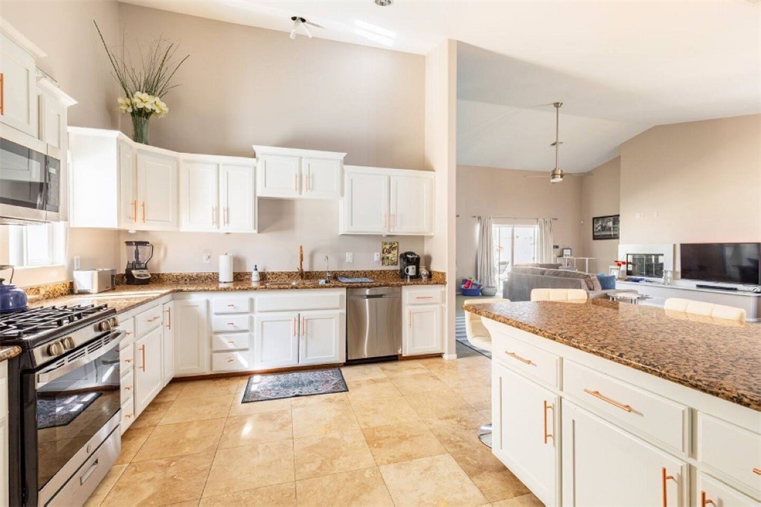 MLS #SR25262864 image #9