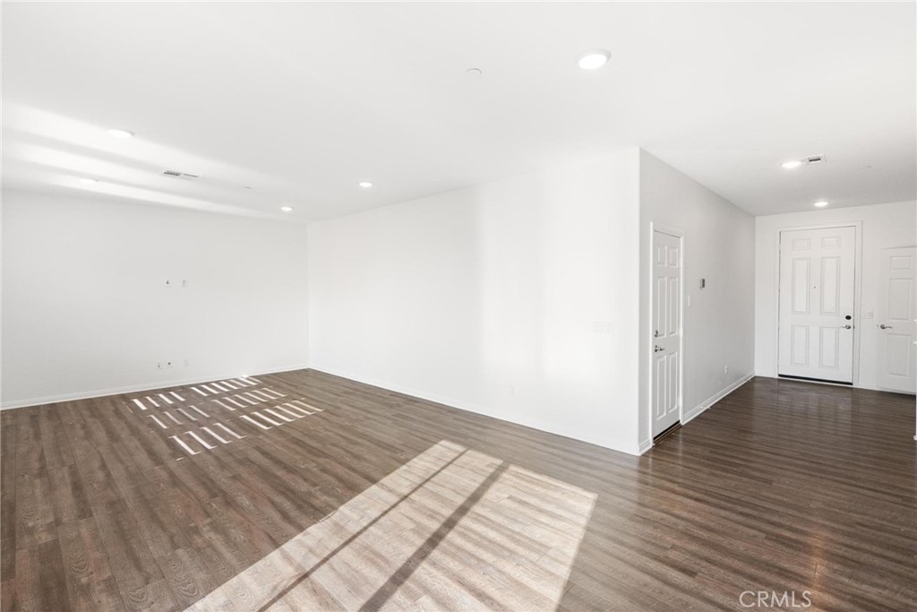 MLS #SR25262892 image #21