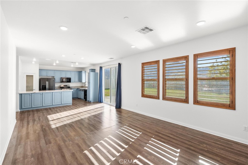 MLS #SR25262892 image #23