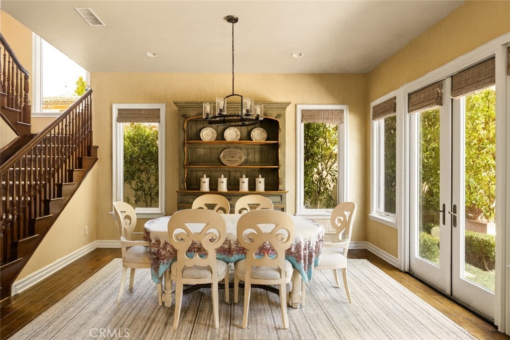 MLS #SR25263046 image #13