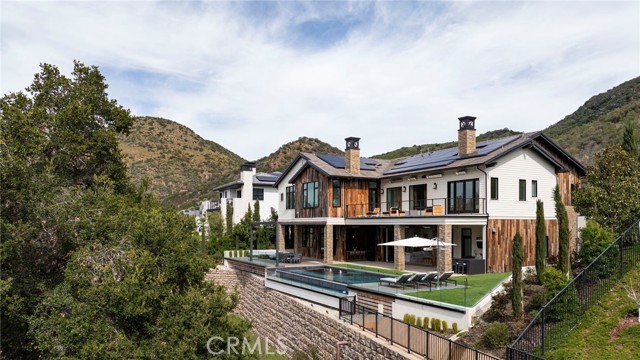 MLS #SR25263077 image #1