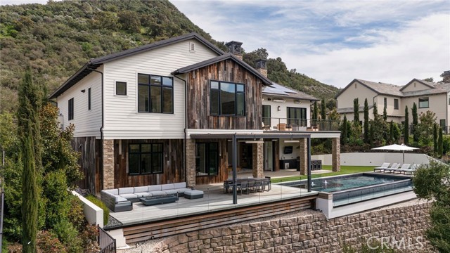 MLS #SR25263077 image #2