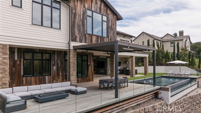 MLS #SR25263077 image #3