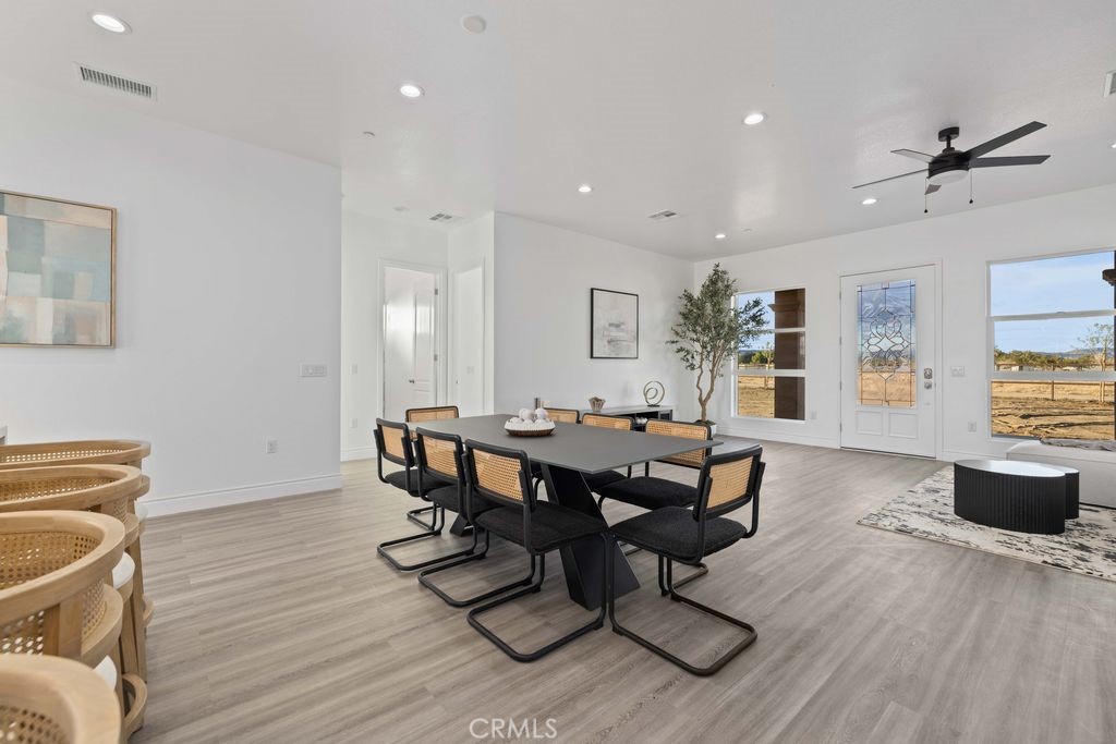 MLS #SR25263105 image #11