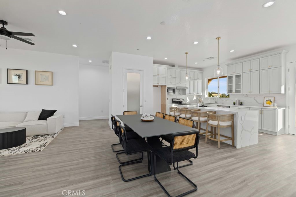 MLS #SR25263105 image #2