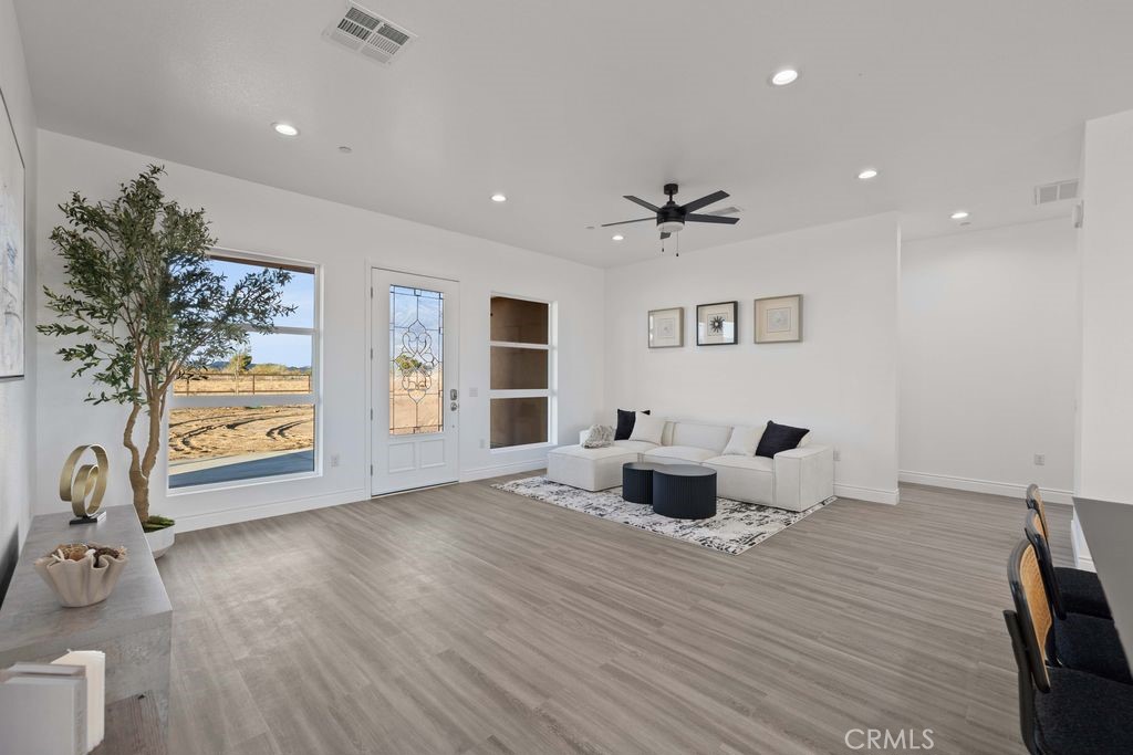 MLS #SR25263105 image #7