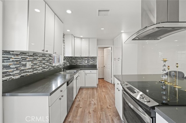 MLS #SR25179076 image #12