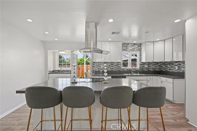 MLS #SR25179076 image #3