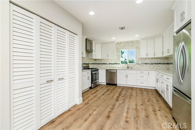 MLS #SR25263122 image #10