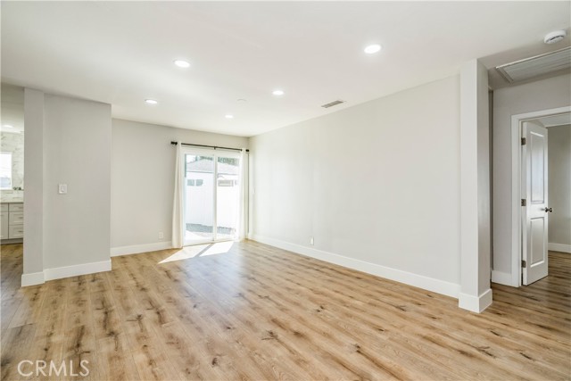 MLS #SR25263122 image #17