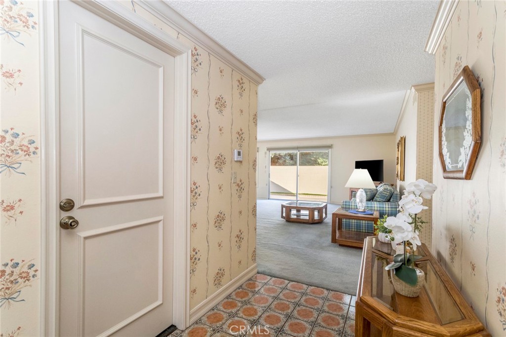 MLS #SR25263144 image #3