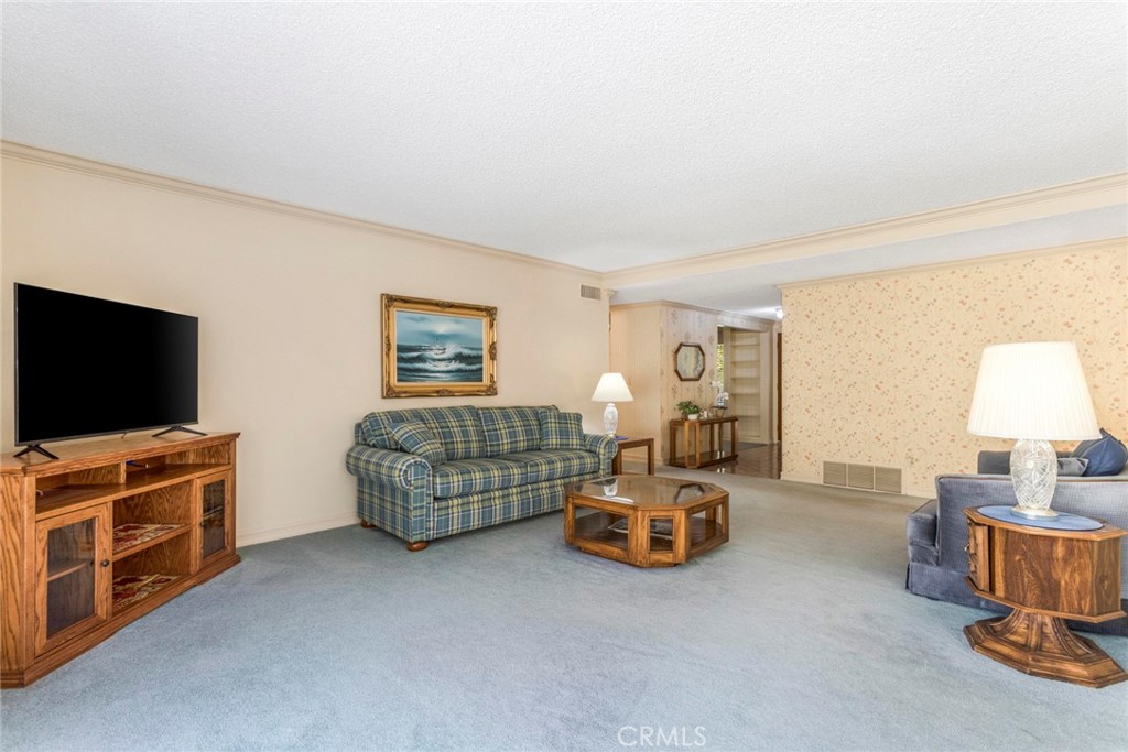 MLS #SR25263144 image #6