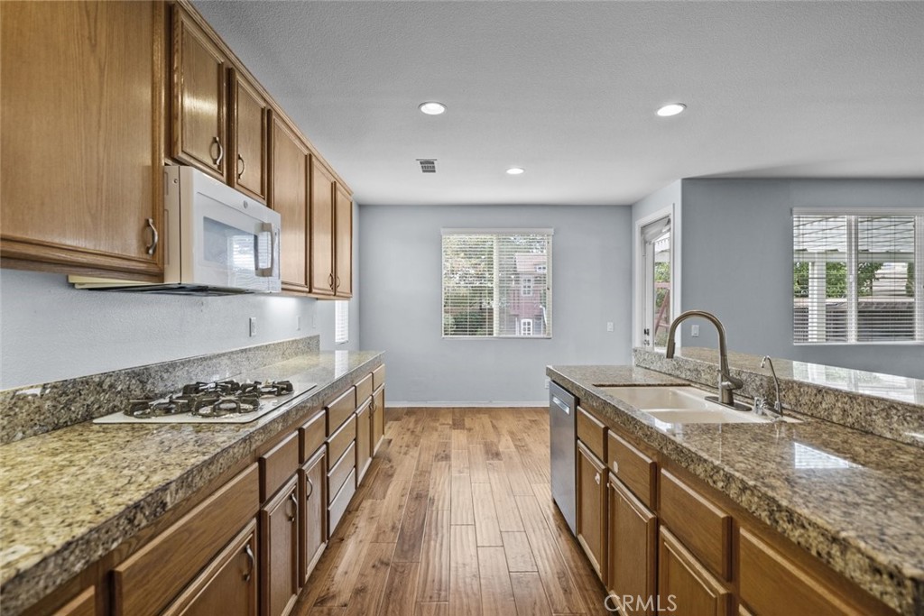 MLS #SR25263275 image #6