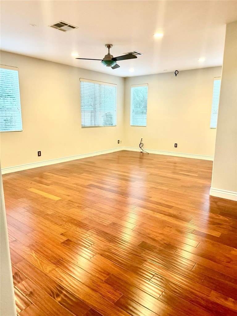 MLS #SR25263348 image #6