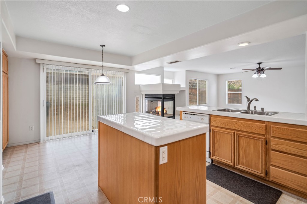 MLS #SR25263356 image #12