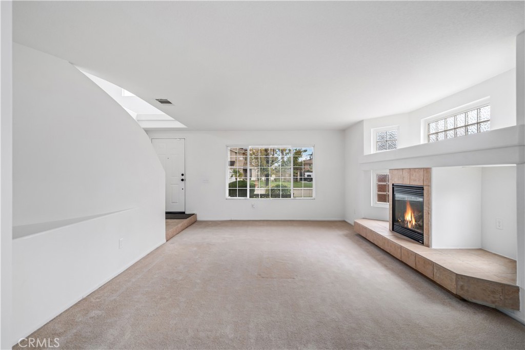 MLS #SR25263356 image #7