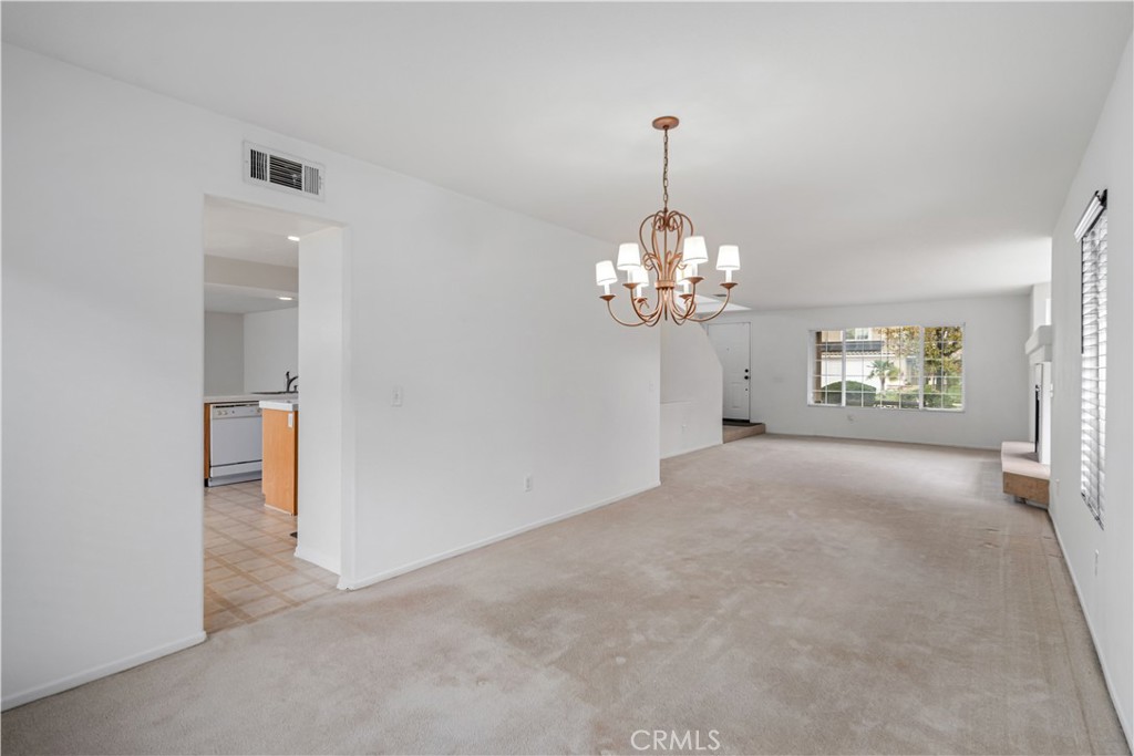 MLS #SR25263356 image #9