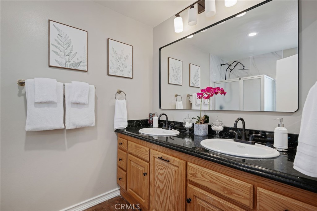 MLS #SR25263453 image #17