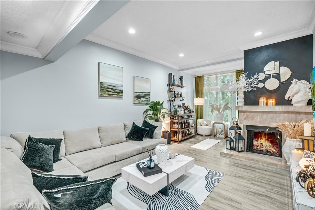 MLS #SR25263538 image #11