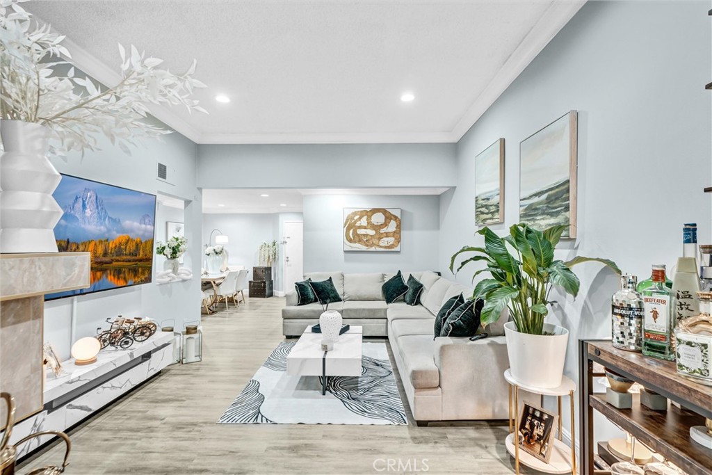 MLS #SR25263538 image #13