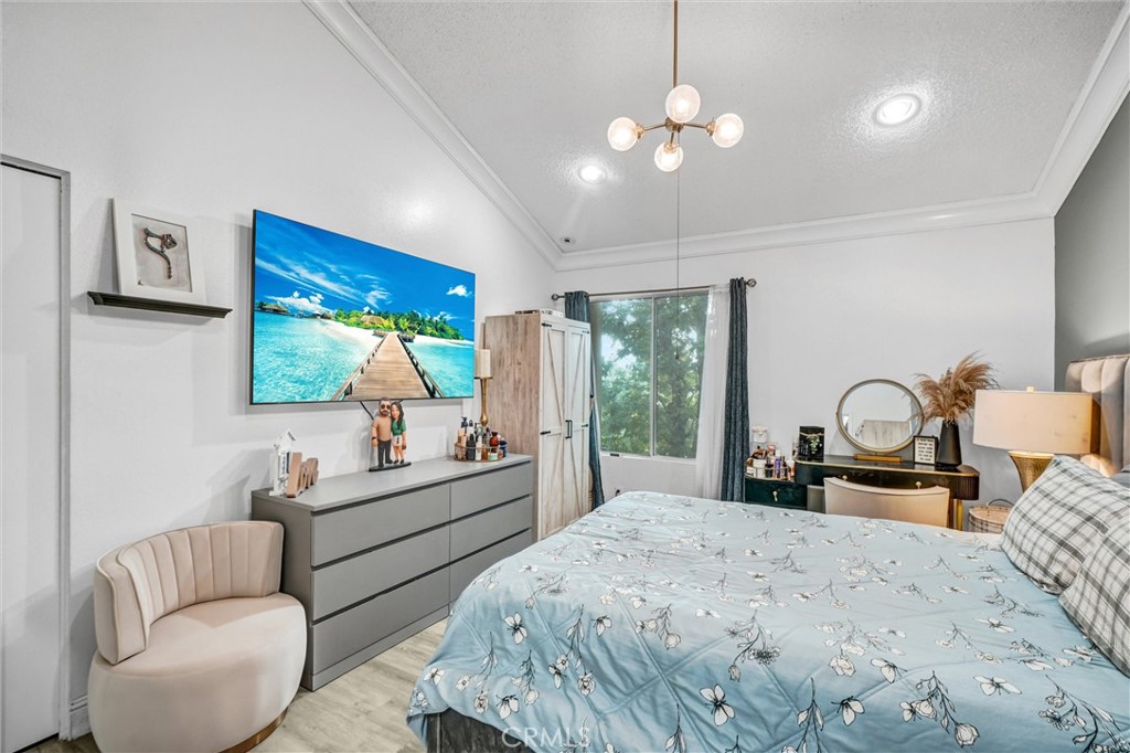 MLS #SR25263538 image #22