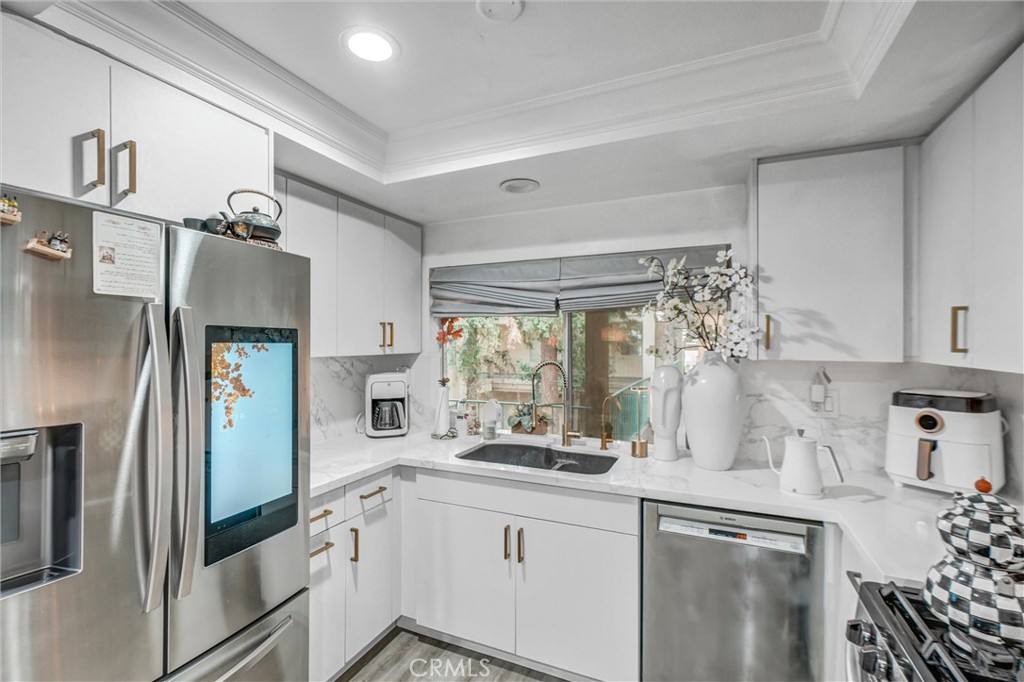 MLS #SR25263538 image #3