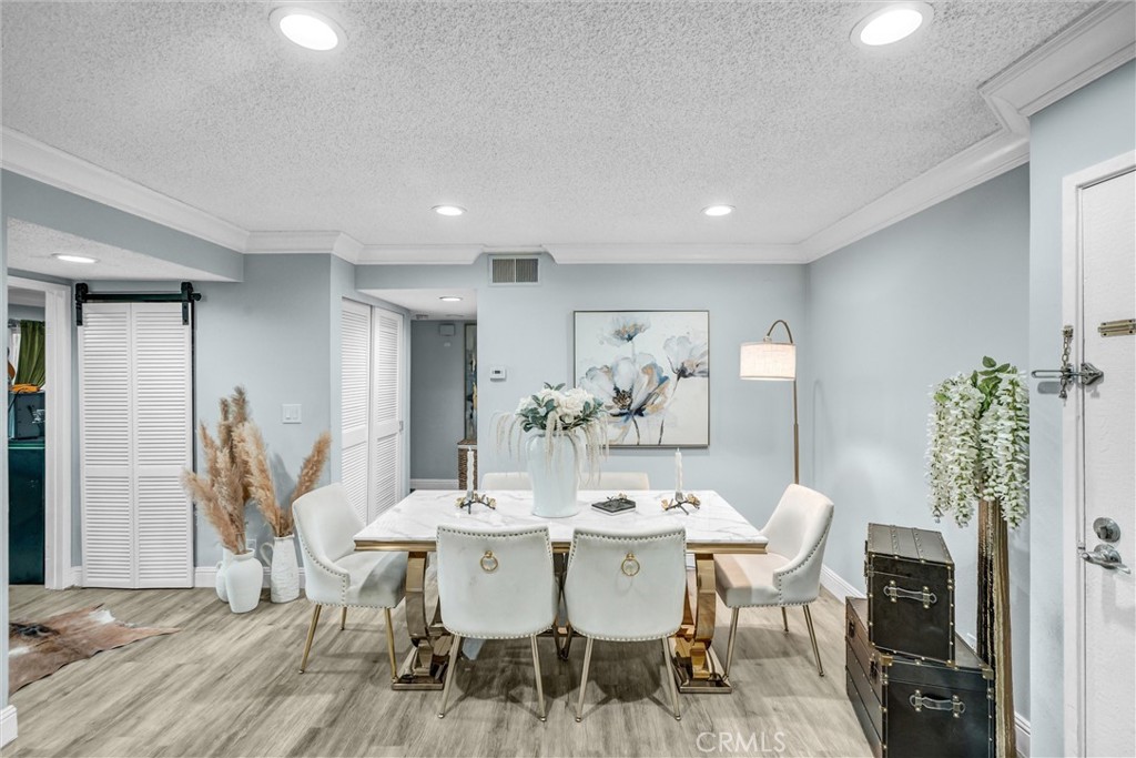 MLS #SR25263538 image #8