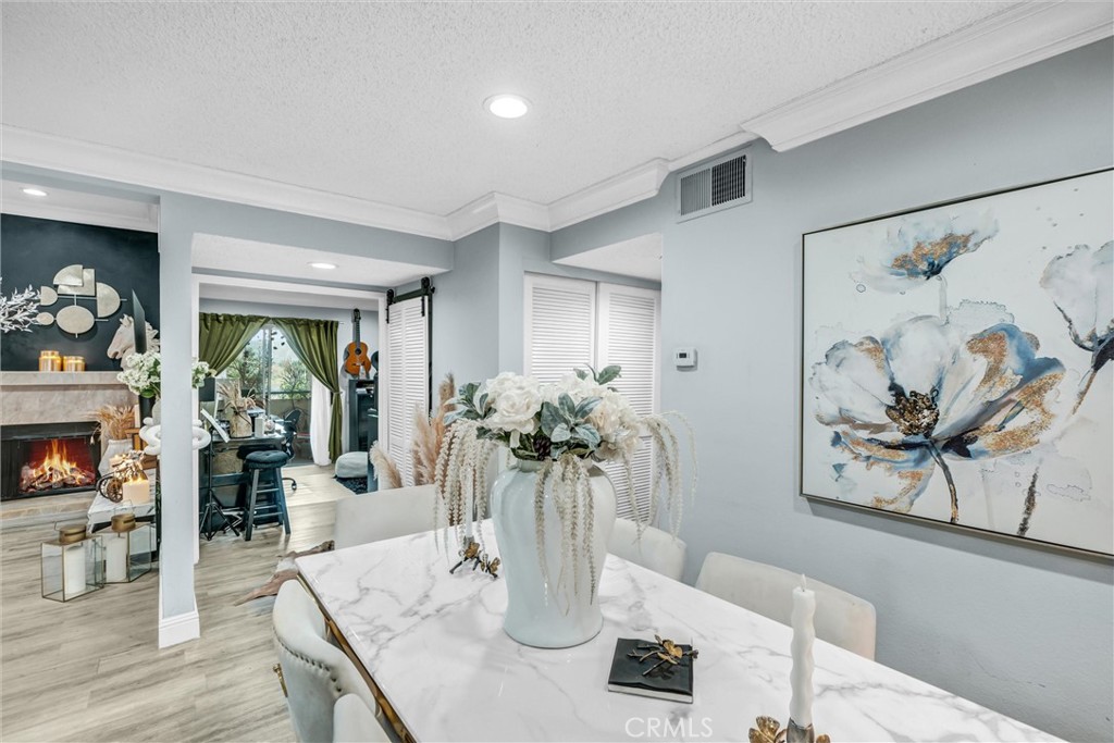 MLS #SR25263538 image #9