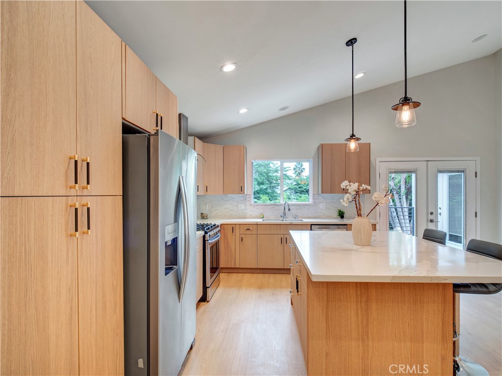 MLS #SR25263558 image #12