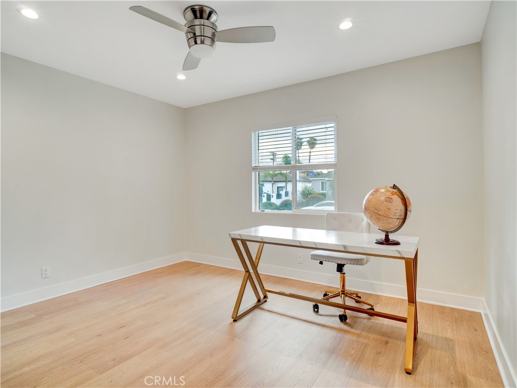 MLS #SR25263558 image #15