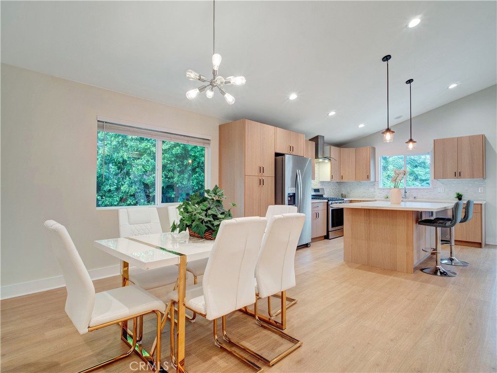 MLS #SR25263558 image #8