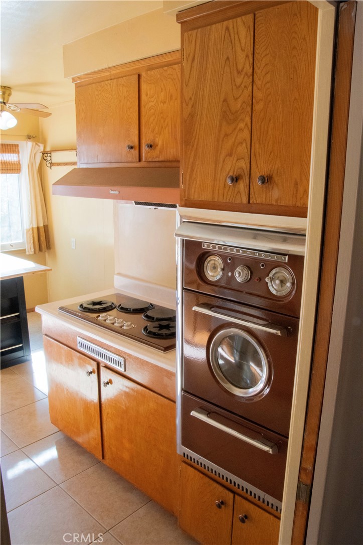 MLS #SR25263591 image #10